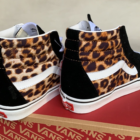 VANS SK8-HI LEOPARD BLACK/TRUE WHITE WMNS - Picture 15 of 16